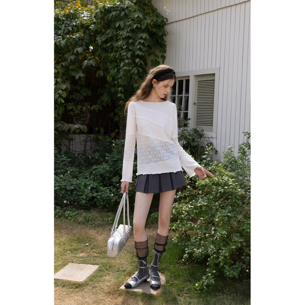 พร้อมส่ง eggka white top