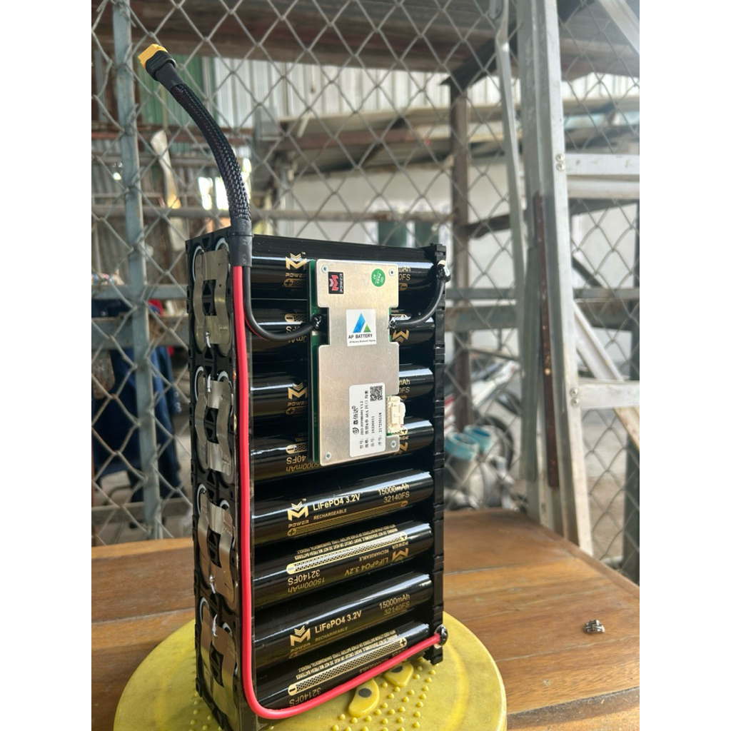 Lifepo4 8S 30Ah bms jbd 60A