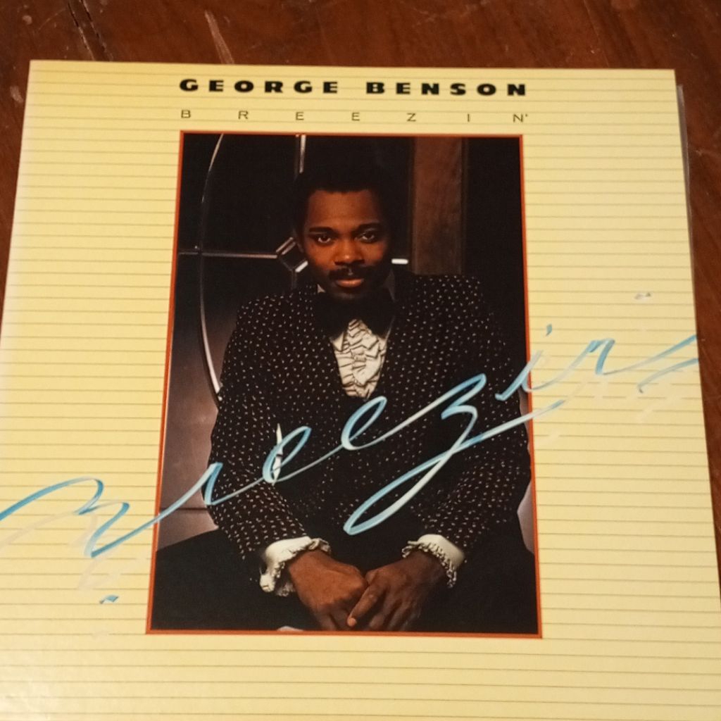 แผ่นเสียงอัลบั้ม George Benson - Breezin'(สภาพแผ่นNM)