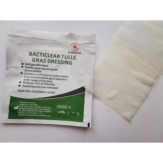 (กล่อง10ชิ้น) BACTIGRAS แผ่นตาข่ายปิดแผล 10x10CM เคลือบพาราฟิน ป้องกันผ้าก๊อซติดแผล พลาสเตอร์