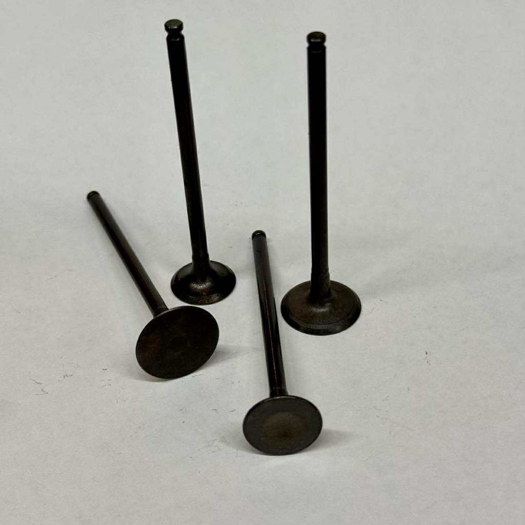 วาล์วแท้ 19 - 22.5 แกน 4.5 mm.ยาว 83.78 mm. Lead125 / Pcx160 / Giorno ( 1 ชุด / 4 ตัว )