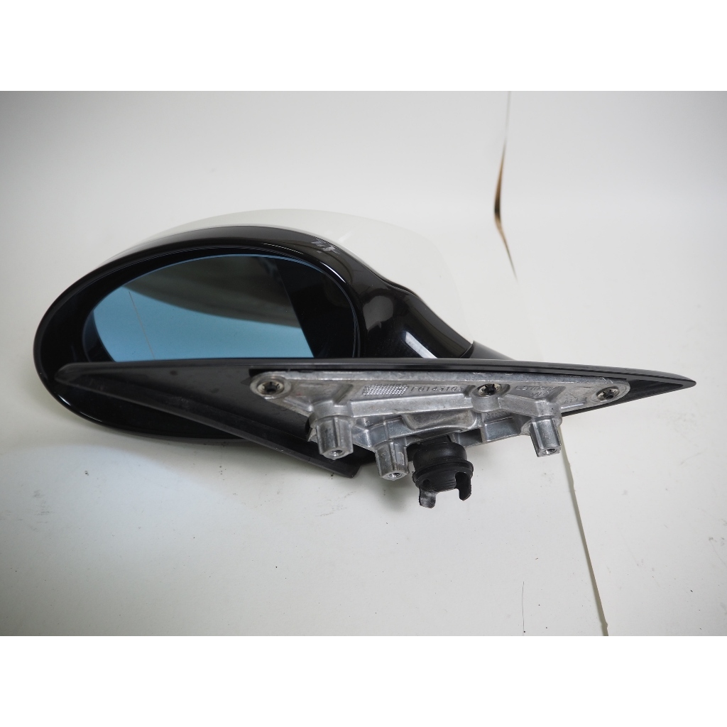 กระจกมองข้างซ้าย BMW E90 เบอร์อะไหล่ F0143103 มือ2