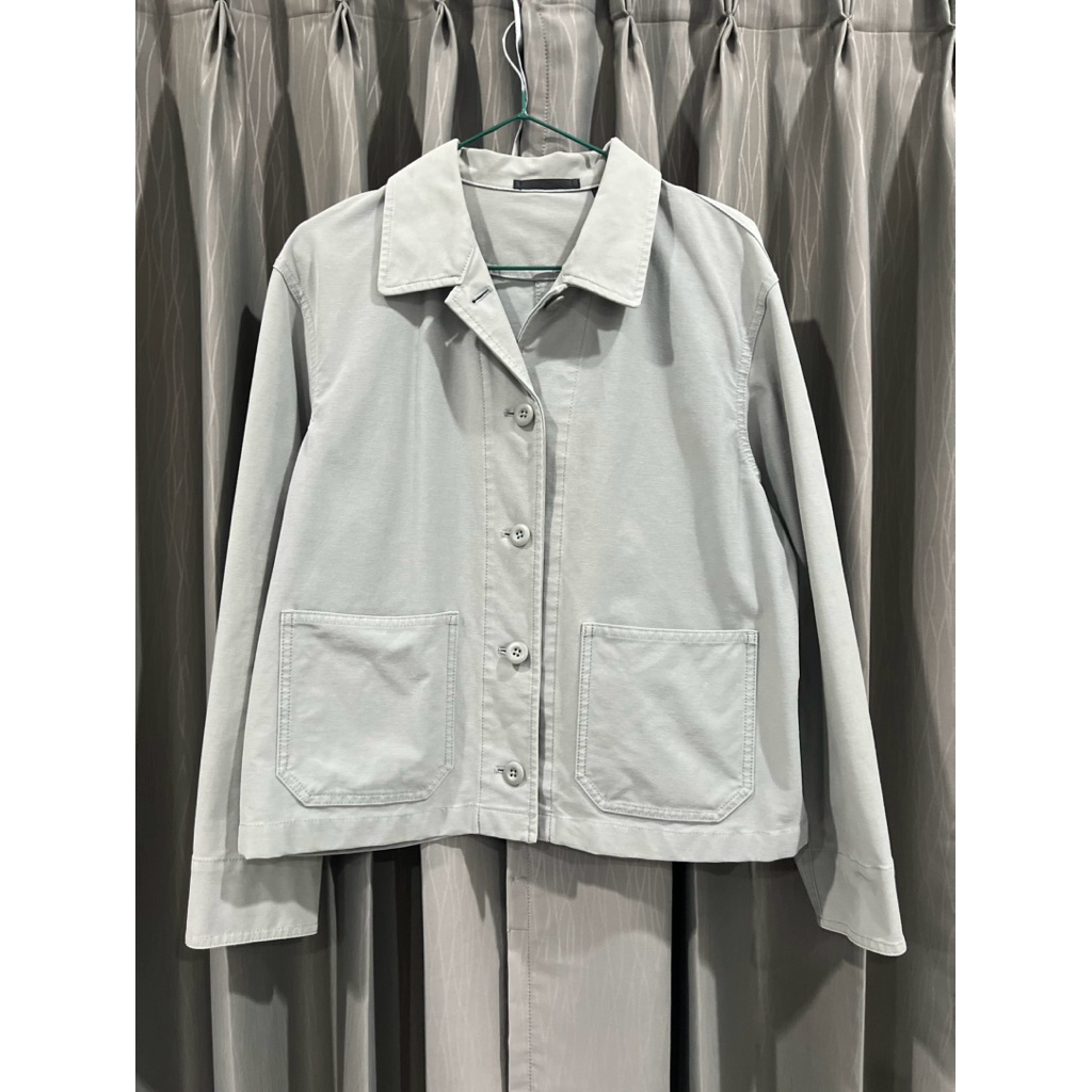 Used‼️(โค้ดลด20% เหลือ240.-)‼️ส่งต่อ เสื้อแจ็คเก็ตสีเทา Uniqlo Jursey Short Jacket‼️พร้อมส่ง