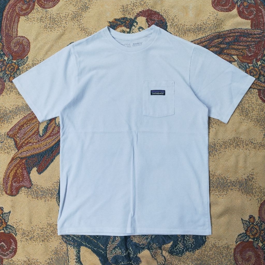 เสื้อยืด Patagonia มือสอง