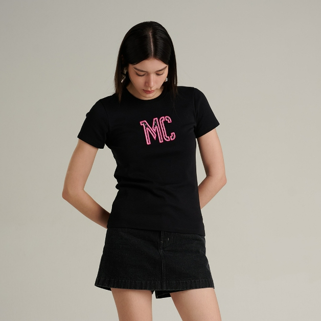 Mc JEANS (แม็คยีนส์) Online Exclusive เสื้อยืดผู้หญิง เสื้อยืดแขนสั้น ทรงสลิม Slim Fit T-Shirt มีให้เลือก 3 สี MTTZA59