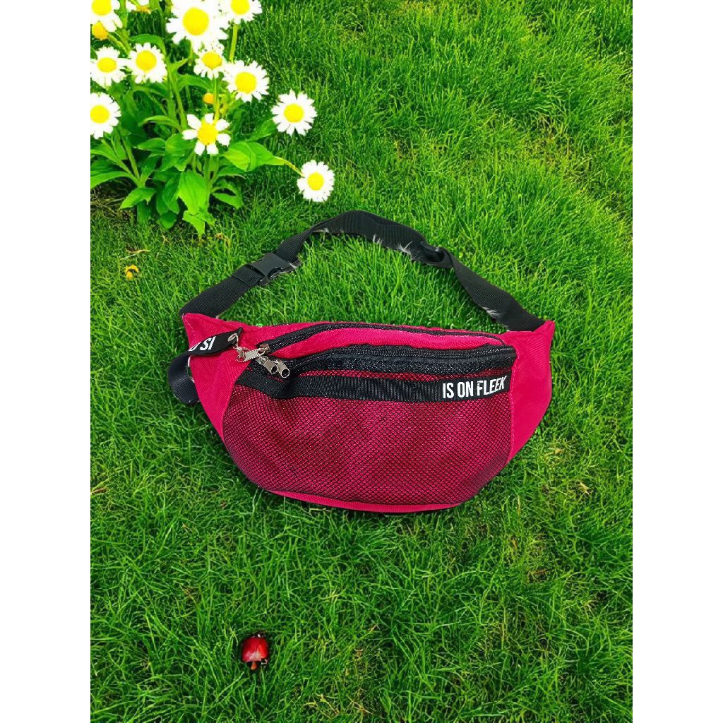 กระเป๋าคาดอก/เอว IS ON FLEEK มือ2