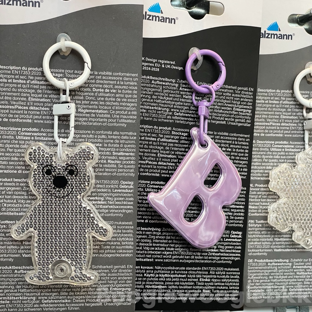 [สินค้าพร้อมส่ง!!!] พวงกุญแจ Salzmann สะท้อนแสงไฟ Reflect Keychain