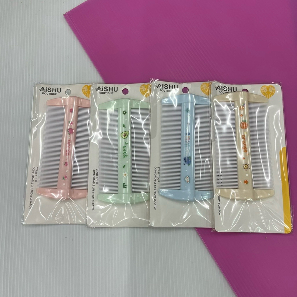 (ยกโหล 12 แพ็ค ) No.1516 หวีเสนียด  หัวถี่หวีสางเหา แบบหนา คละสี ได้ 12 ชิ้น
