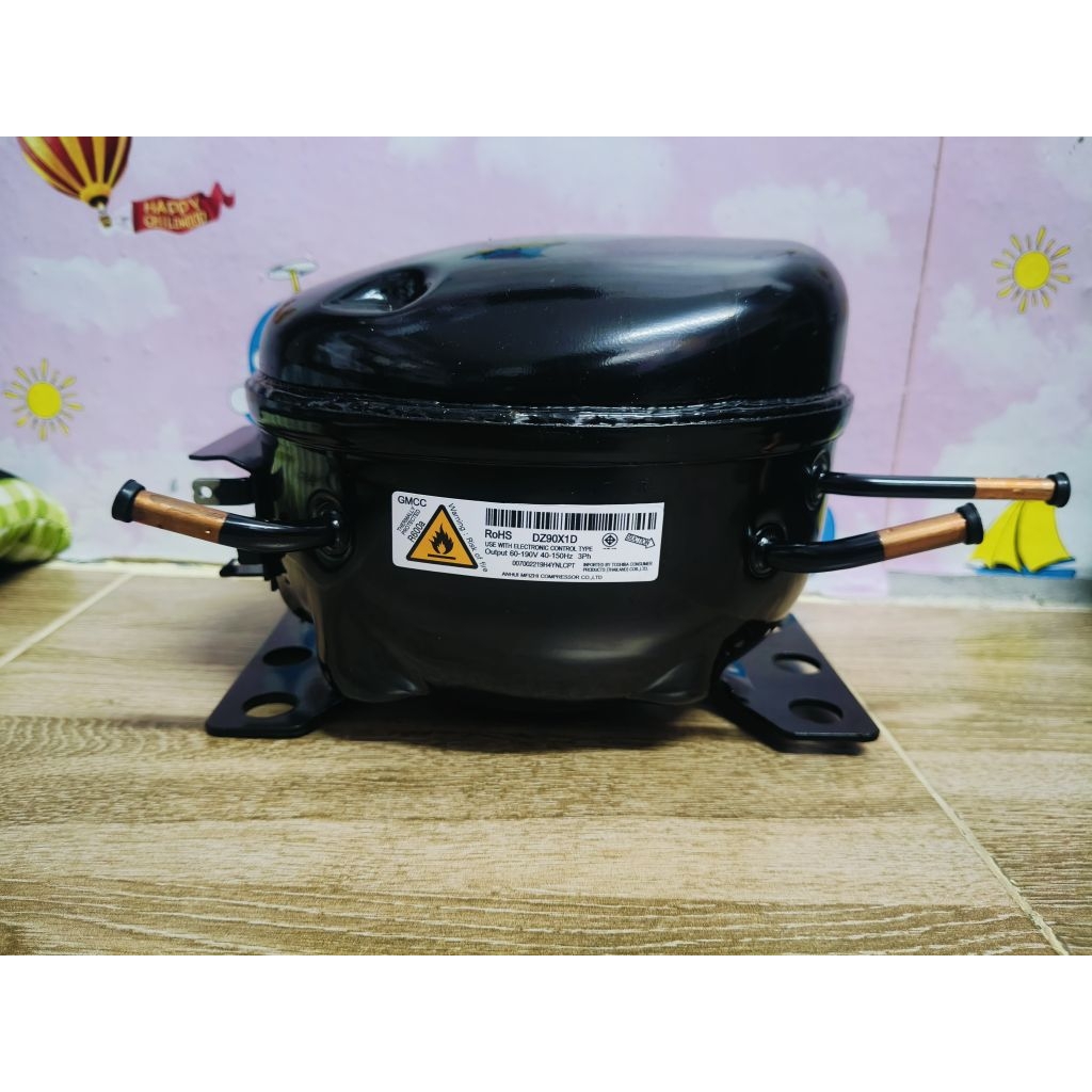 คอมตู้เย็นใหม่ ระบบอินเวอร์เตอร์ ยี่ห้อ Gmcc รุ่น DZ90X1D น้ำยา R600a (ไม่มีฝา)