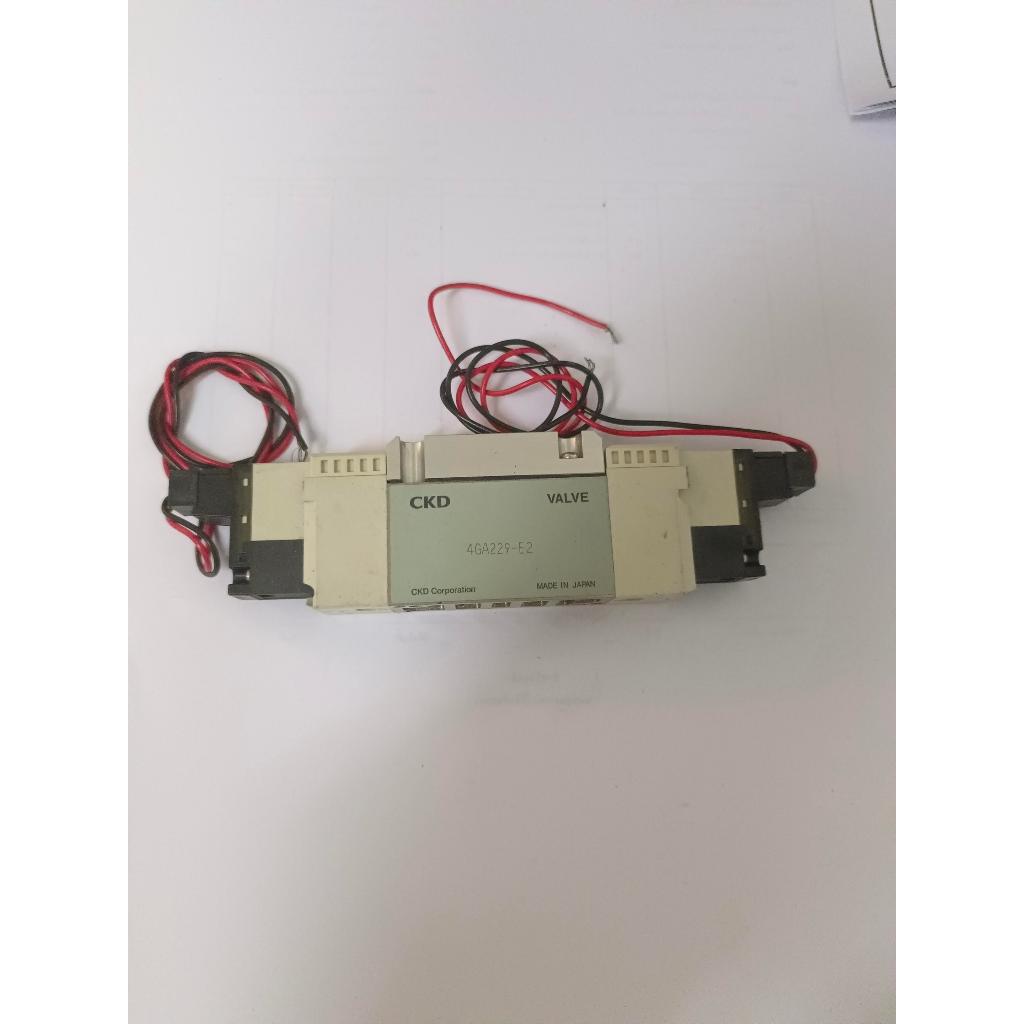 4GA229-06-E2-3(CKD)Solenoid Valve (วาล์วไฟฟ้าควบคุม) สินค้าคงเหลือ/ชิ้น = 1 (PK-C151)