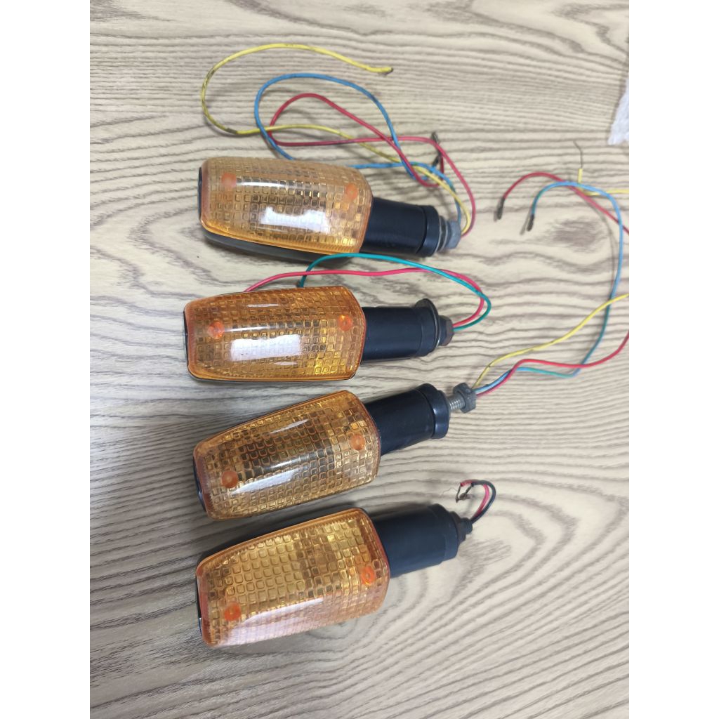 Honda CB400 super four indicators amber