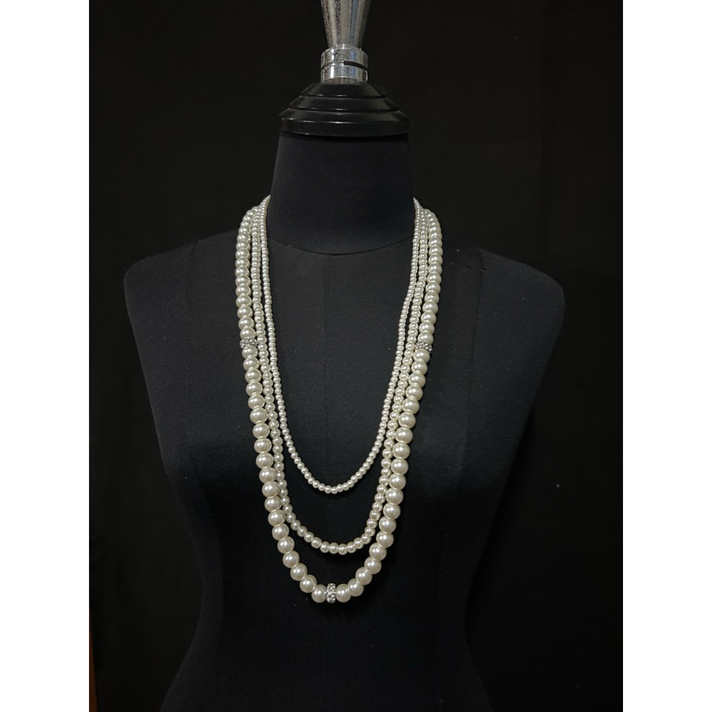 สร้อยมุกยาวเรียง3ชั้น