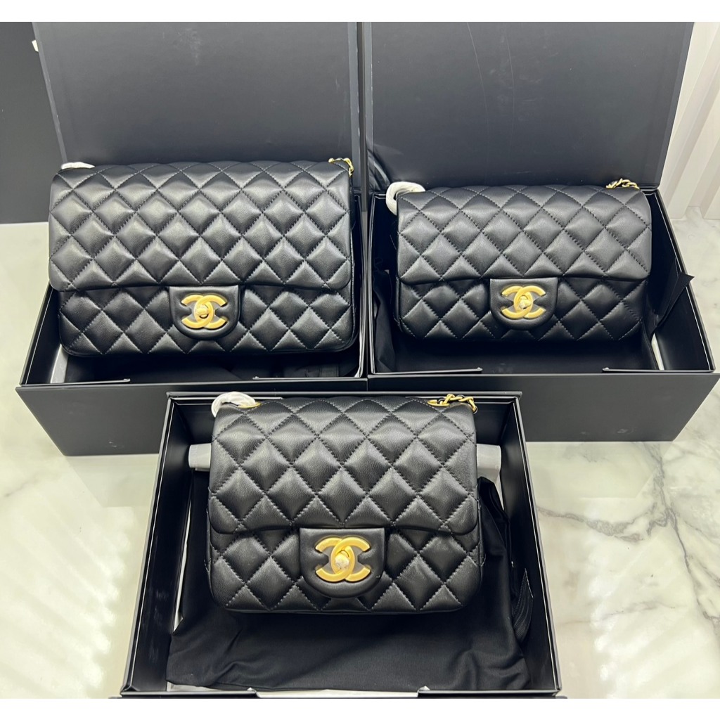 กระเป๋า   งานหนังแท้ รุ่นฮิต vip / Size :   23cm