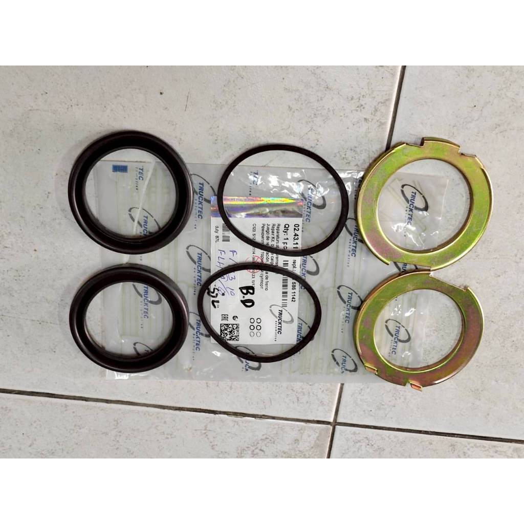 ยางดิสเบรค หน้า ชุดซ่อม เบรคหน้า Benz W123 W126 สำหรับเสื้อเบรค Bendix ยี่ห้อ Trucktec