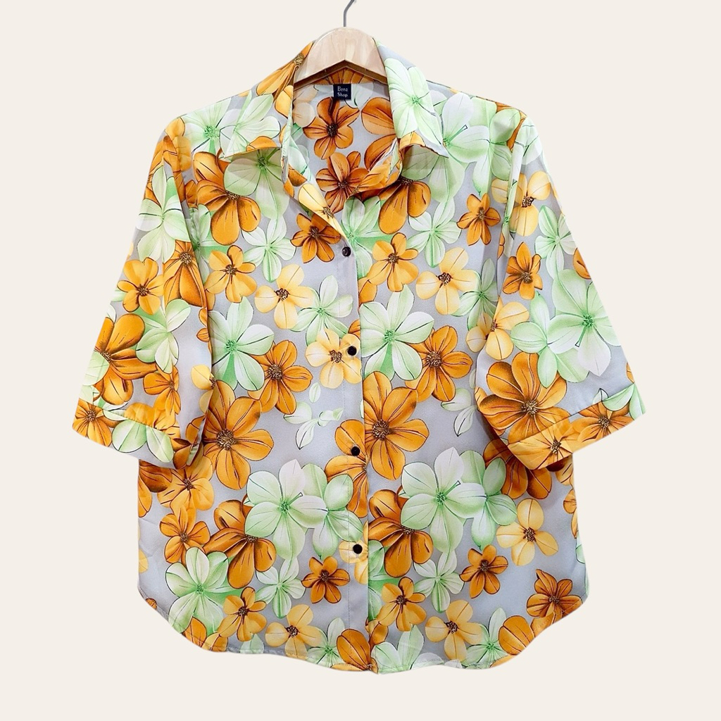 (อก 44”) (เหลือสีส้ม) เสื้อเชิ้ต เเขนสามส่วน ผ่าหน้า ลายดอก ผ้าไหมอิตาลี ไม่ต้องรีด