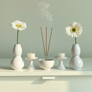 *ส่ง 16/04 ชุดหน้าพระเซรามิก แจกัน เชิงเทียน กระถางธูป AS-01