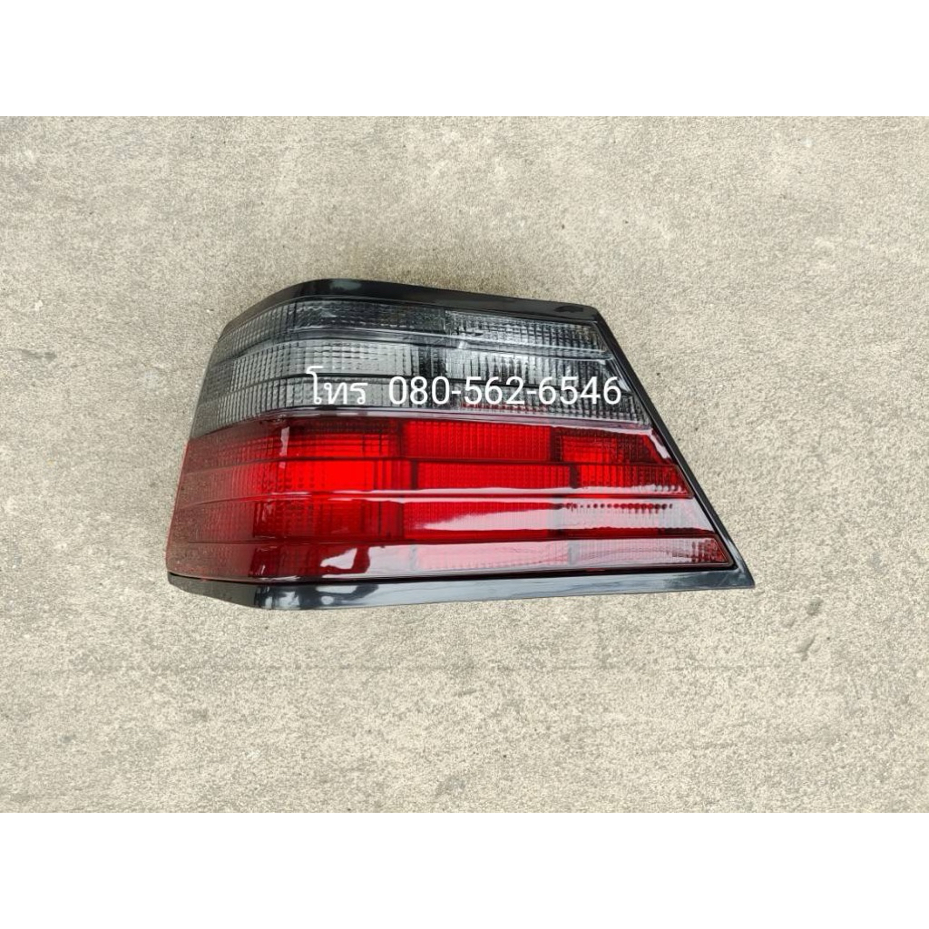 ของใหม่ !! ไฟท้าย w124 ไฟท้าย E220 ไฟท้าบ benz w124 ไฟท้าย E280