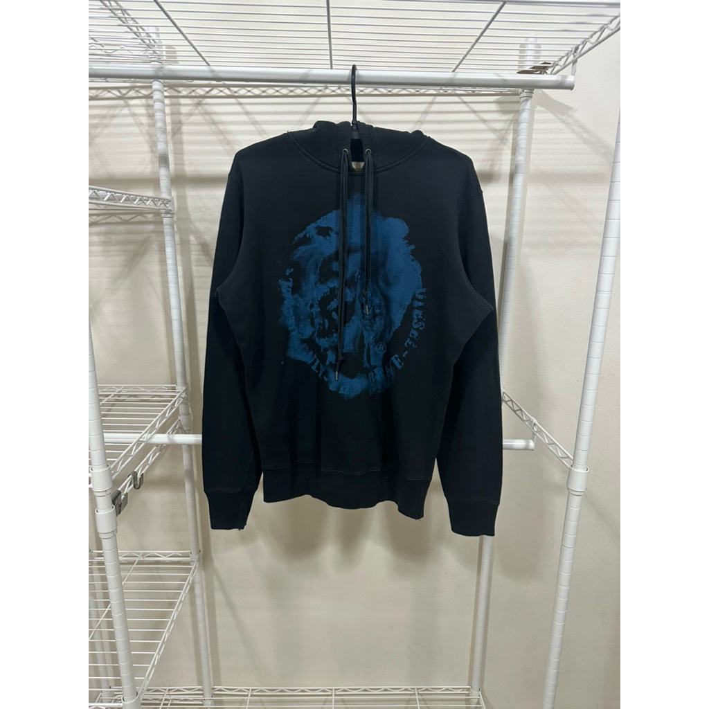 เสื้อฮู้ด diesel สีดำ แท้💯 มือสอง