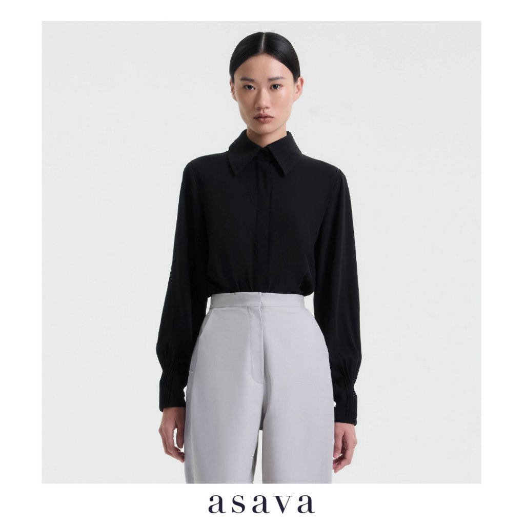 [asava aw25] Cecelia Gathered Cuff Shirt เสื้อเชิ้ตผู้หญิง แขนยาว คอปก แต่งดีเทลตีเกล็ดที่ปลายแขนและ