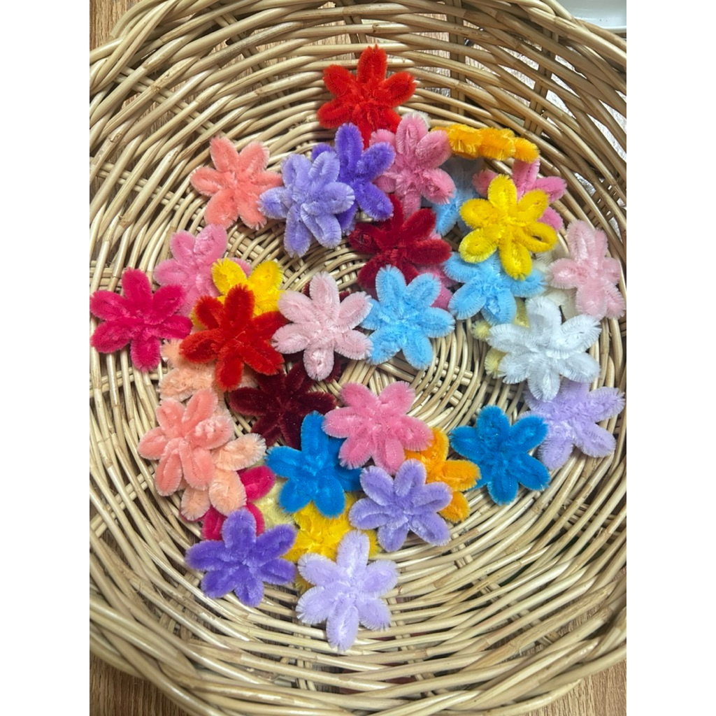 ดอกไม้กำมะหยี่ 🌸🌼 ตกแต่งร้อยมาลัยได้ ไม่มีก้าน ไม่มีใบ 6 กลีบ มีราคาส่ง แจ้งทางช่องแชทแม่ค้า