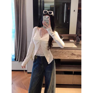STR พร้อมส่ง🍒🍯 เสื้อแขนยาว เสื้อคล้องคอแต่งลูกไม้ ดีไซน์จับจีบคอวี เสื้อครอปทรงเข้ารูป สไตล์สาวฮอตเซ็กซี่แฟชั่นผู้หญิง