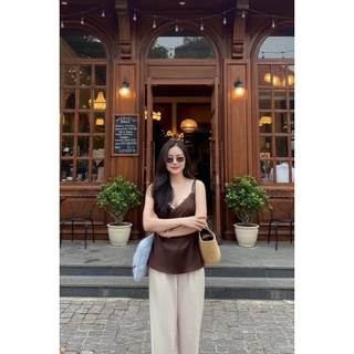 BY IRA(23276) Classy Top พร้อมส่ง เสื้อสายเดี่ยวผู้หญิง สีพื้น แต่งลูกไม้ เสื้องานผ้าซาติน งานคอวี (ไม่มีซับใน)