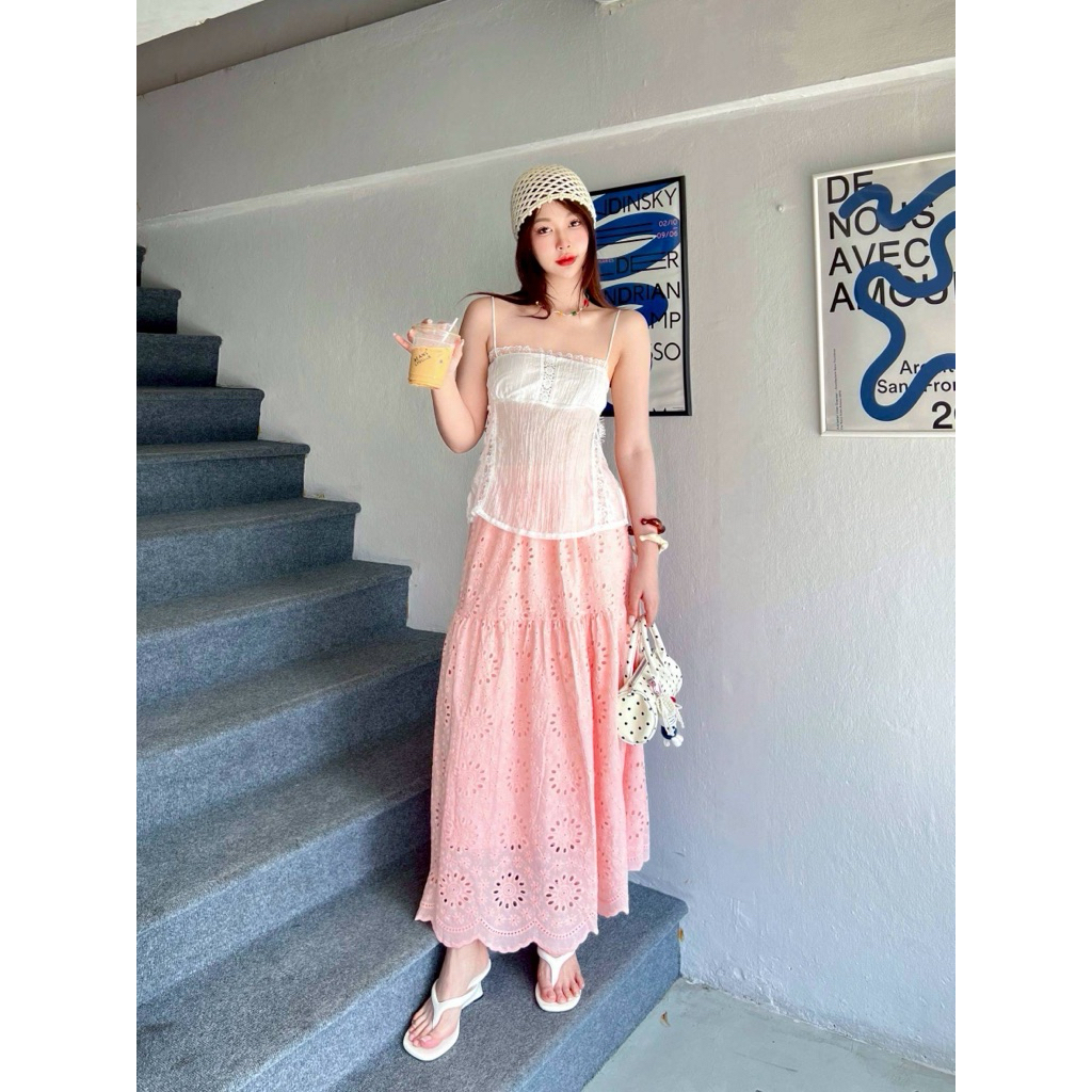 กระโปรงยาวผ้าฝ้ายลูกไม้ที่ชาย ลายดอกทานตะวัน เอวยางยืด #