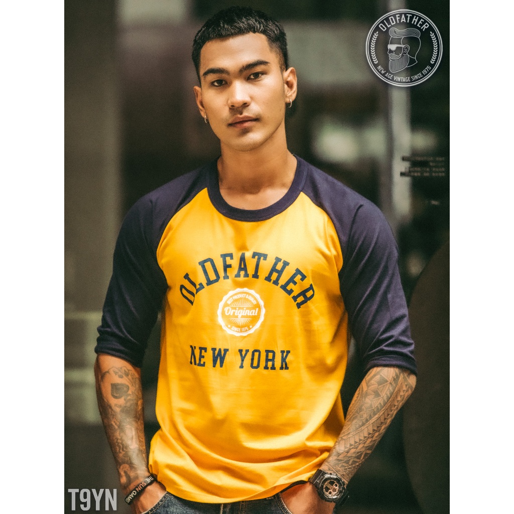 เสื้อแขนสามส่วนวินเทจ  Vintage ( รหัสสินค้า T 9 )