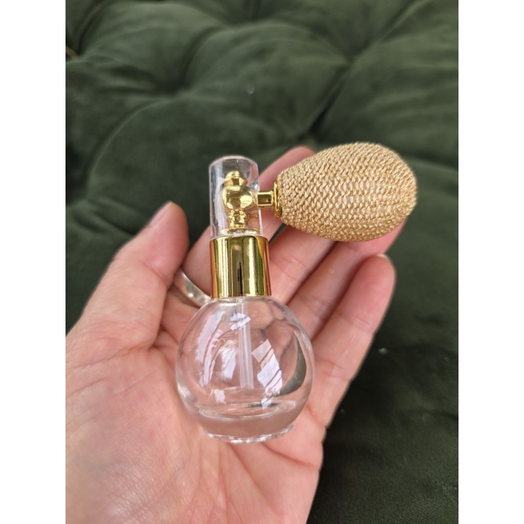 ขวดวินเทจ/ขวดน้ำหอม/ขวดใส่กริสเตอร์ขนาด10ml.ขวดแก้วหัวบีบพ่น ส่งคละสี