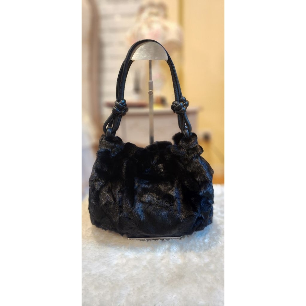 กระเป๋าขนMinkแบรนด์Yoshinoya Ginzaแท้💯