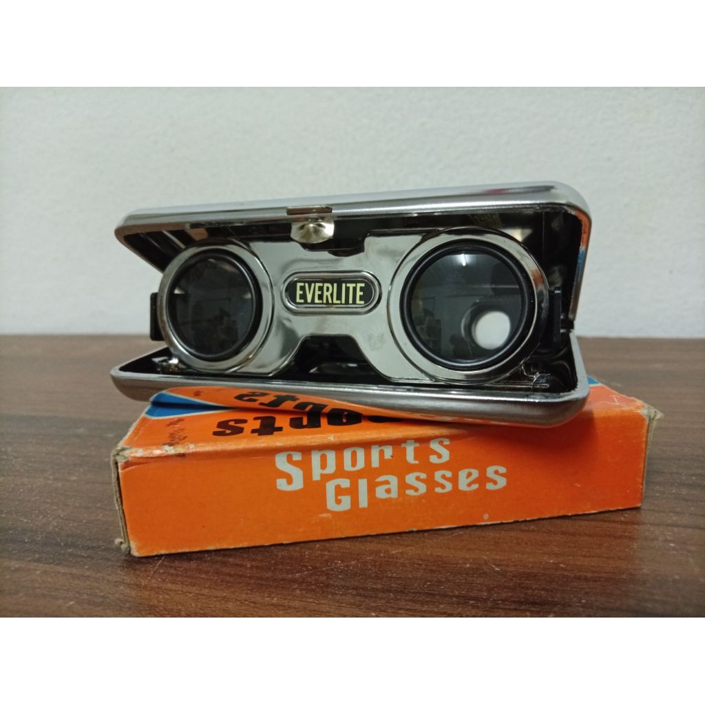 RARE‼️ Vintage Sports Glasses 2.5X Folding Opera Binoculars - Made in Japan