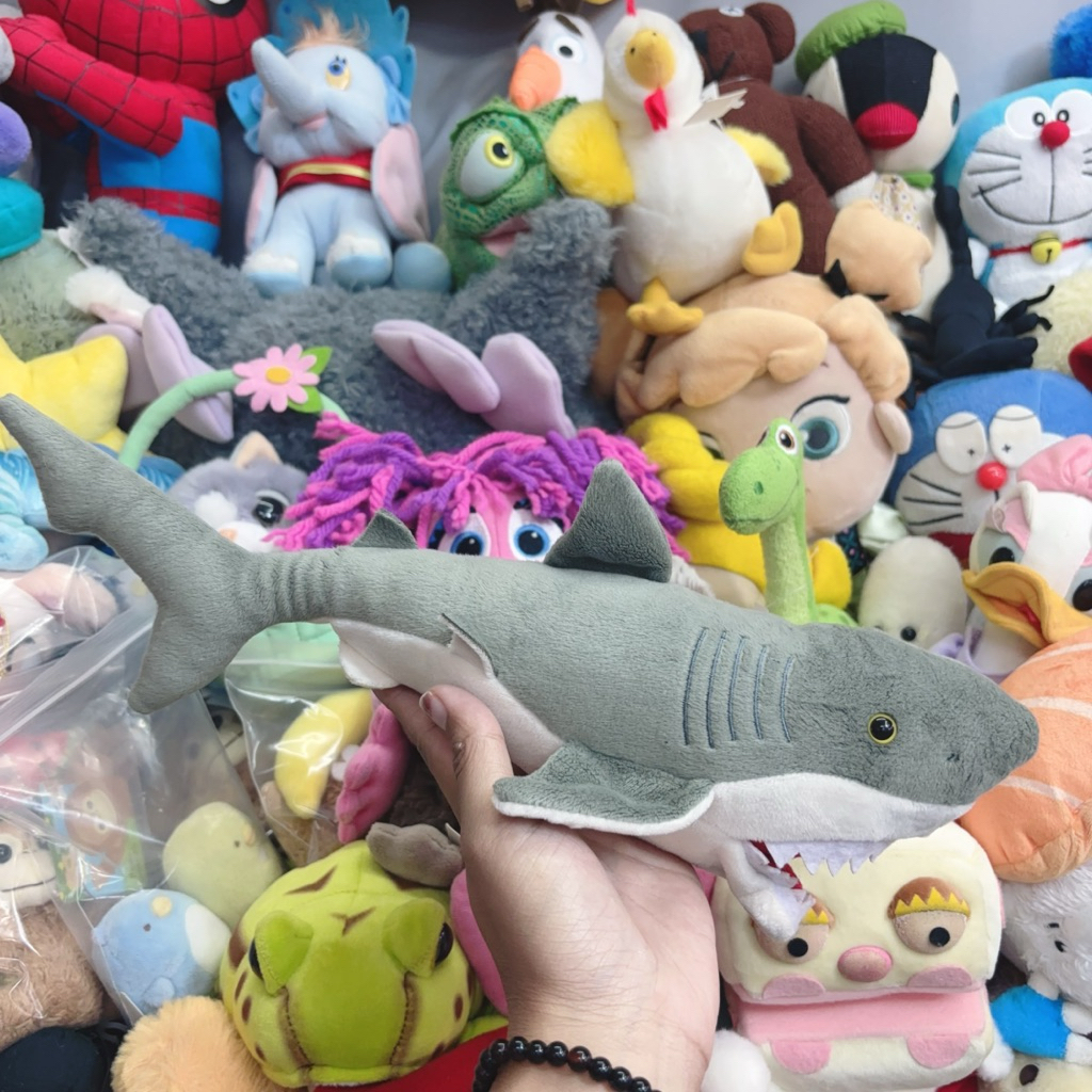 ตุ๊กตาปลาฉลาม สีเทา ตุ๊กตาสัตว์เหมื่อนจริง Shark animals plush toy / Amufun
