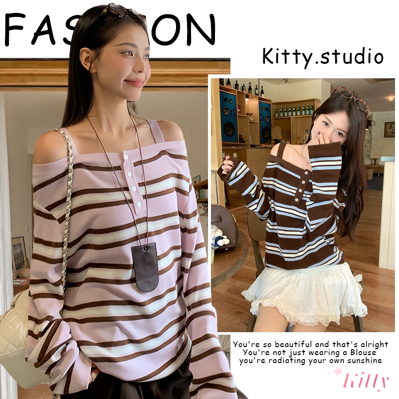 Kitty พร้อมส่ง🌸เสื้อยืดแขนยาวเปิดไหล่ลายทาง ดีไซน์เก๋ๆ ทรงหลวม แต่งกระดุมใช้ได้จริง คอวี สไตล์ลำลอง ไปคาเฟ่ น่ารักๆ
