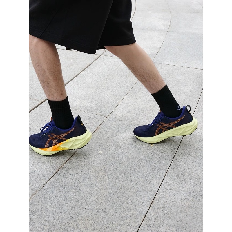 🔥 （แท้ 100%）✅𝐀𝐬𝐢𝐜𝐬  NOVABLAST 5 LUXE รองเท้าวิ่ง unisex สบายสุดๆ พื้นนุ่มเด้ง ใส่ได้ทุกสถานการณ์ - รูปที่ 2