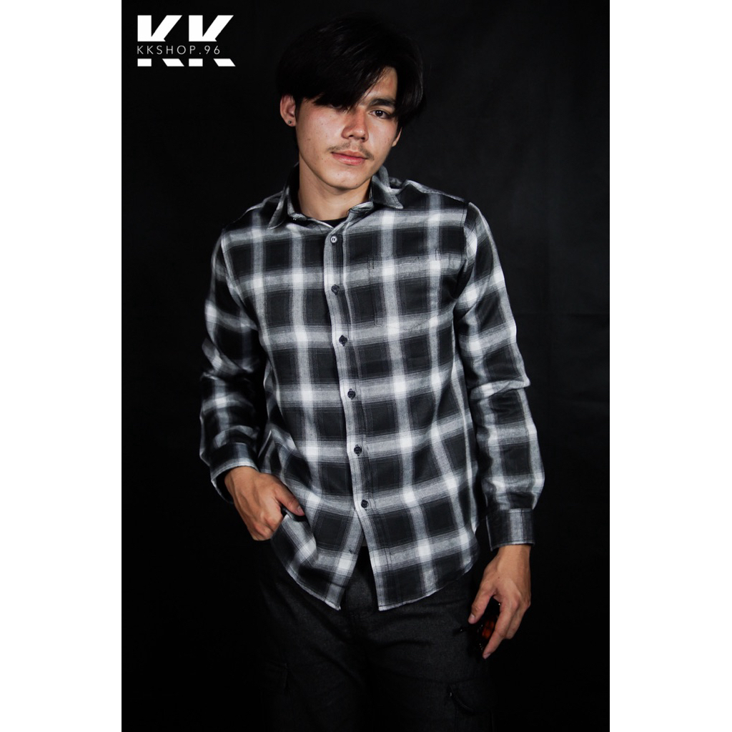 เสื้อลายสก็อต Kkshop.96 - สีดำเทาขาว