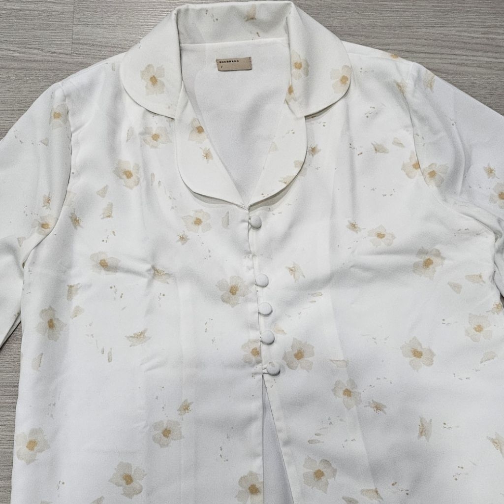 เสื้อเชิ้ต BNK Brand มือสอง