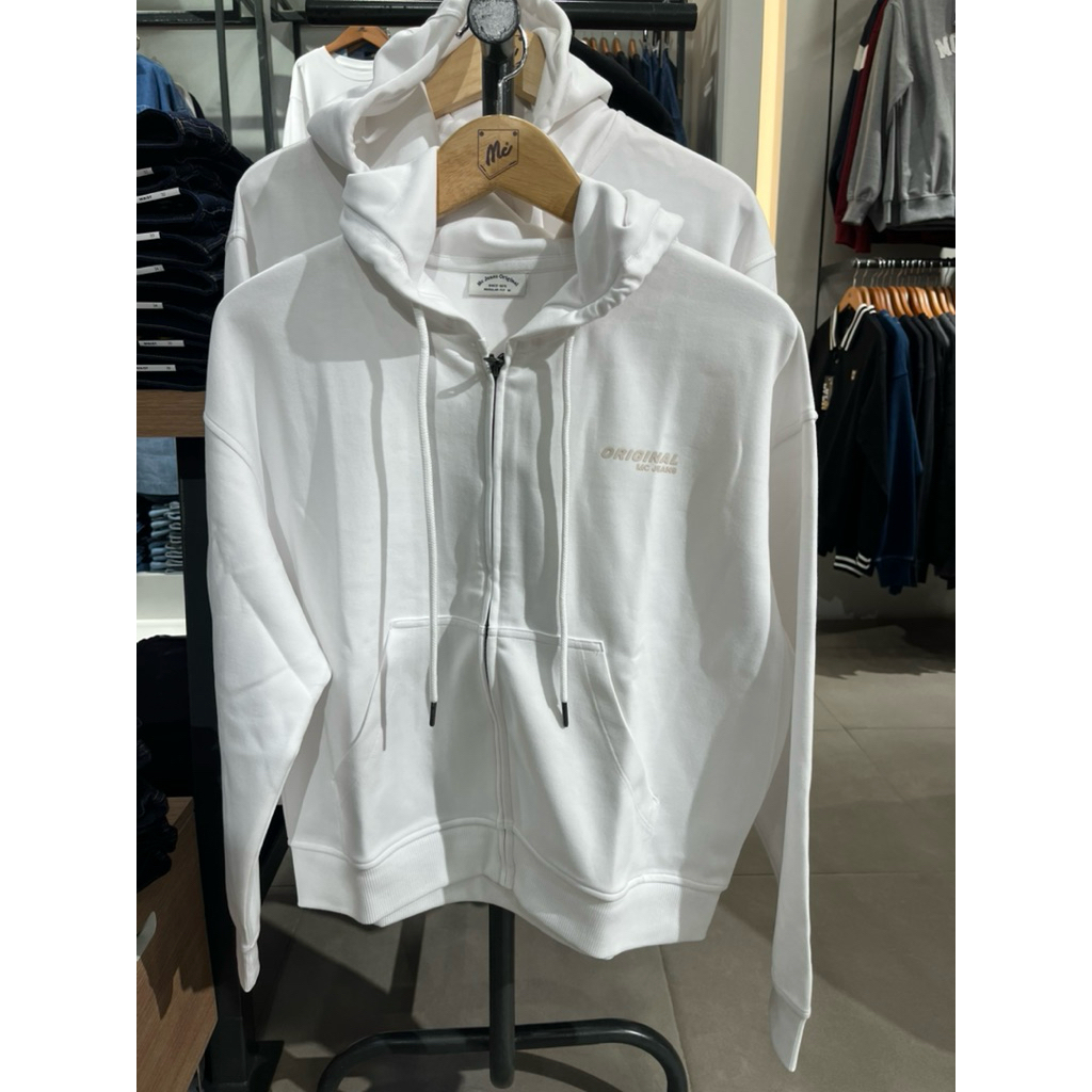 [รุ่นใหม่] เสื้อแขนยาวฮู้ดดี้ Mc Jeans สีขาว it’s girl [ของแท้100%✅] หิ้วจากช้อปโดยตรง บริการเก็บปลา