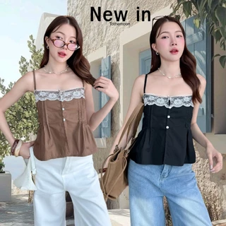 Mia cami : เสื้อครอปสายเดี่ยว เย็บตีเกล็ดหน้า แต่งลูกไม้ซีทรู สายปรับได้ KN.Clothes