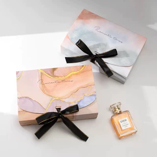 A013 พร้อมส่ง! ขั้นต่ำ5ใบ คละได้ กล่องของขวัญพร้อมริบบิ้น ของชำร่วย ใส่ขนม เค้ก คุกกี้ สวย เรียบหรูมากก