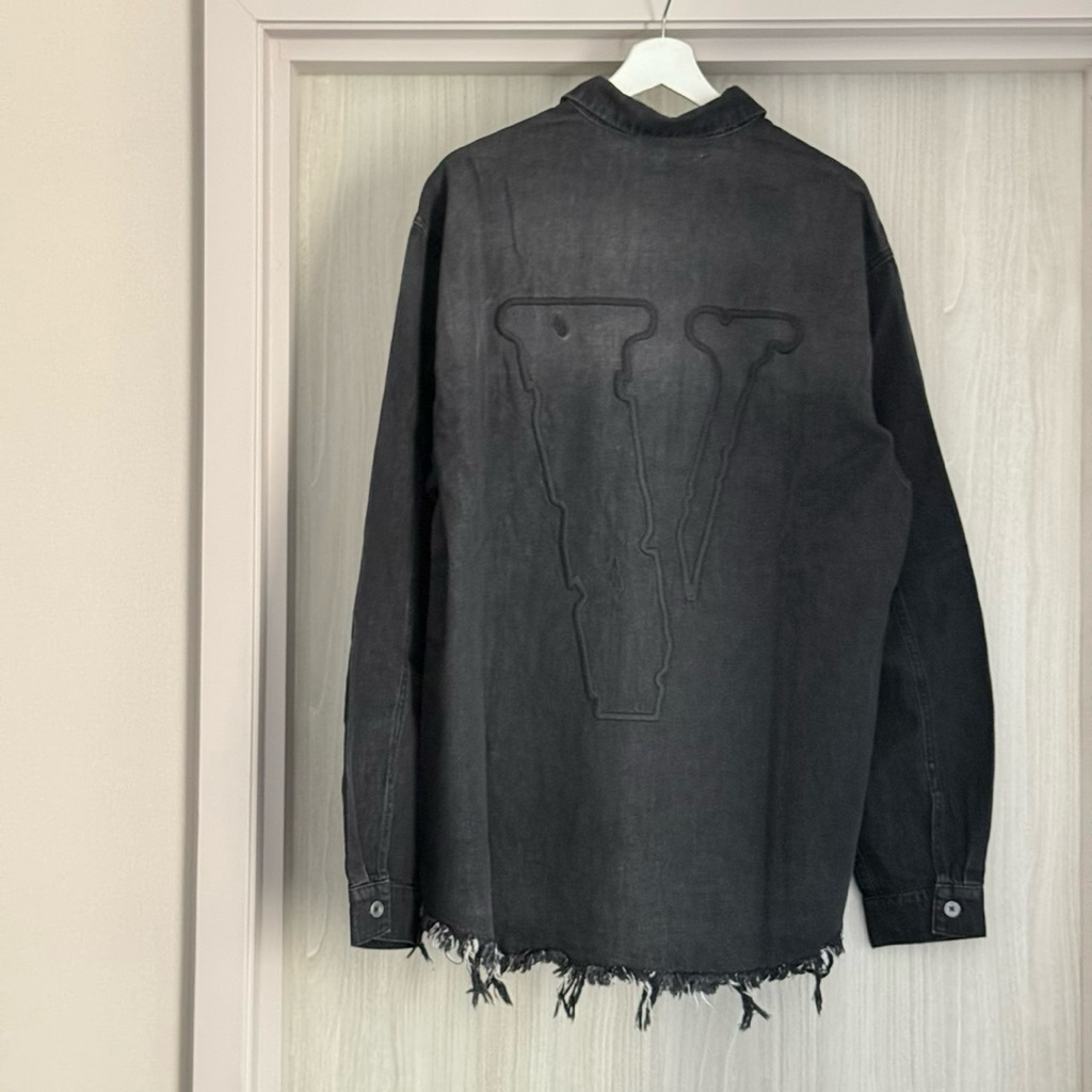 Vlone Jean Jacket (พร้อมส่ง)