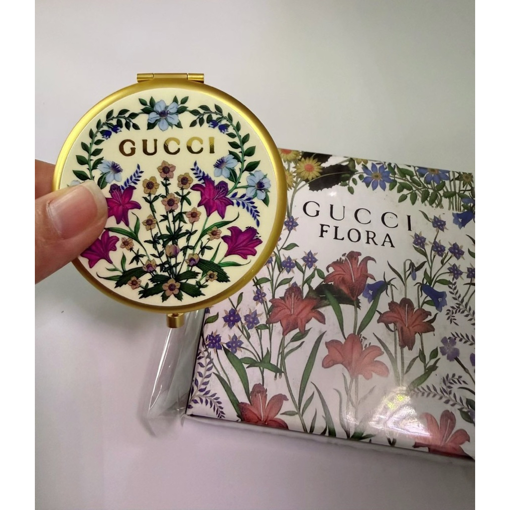 กระจก  จากน้ำหอม GC Flower Dance Mirror ขนาดเล็กพร้อมกล่องของขวัญ