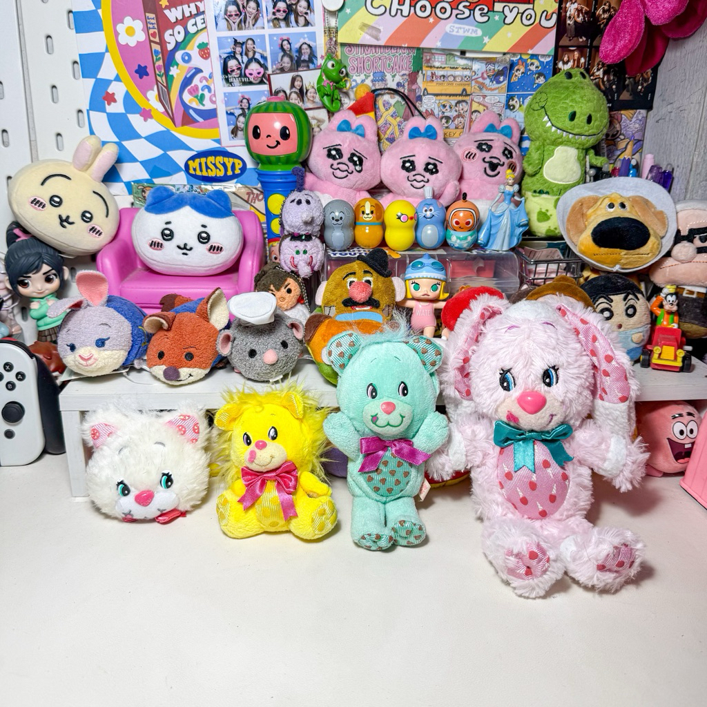 พร้อมส่ง🚚 พวงกุญแจยัมยัมส์ yumyums🍭🍬🩵💛🩷 บางตัวมีตำหนิ อ่านรายละเอียดก่อนนะคะ✨