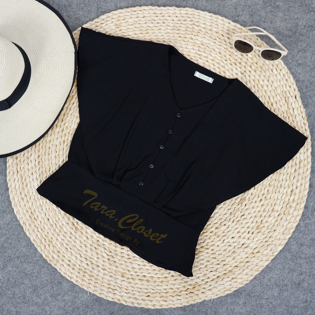 TUM033 เสื้อคอวี ทรงปีกผีเสื้อ มีซิปข้าง ด้านข้างไม่โป๊ ดีไซน์สุดเก๋ ไม่ซ้ำใคร เนื้อผ้าสลาฟ ใส่สบาย ไม่ร้อน