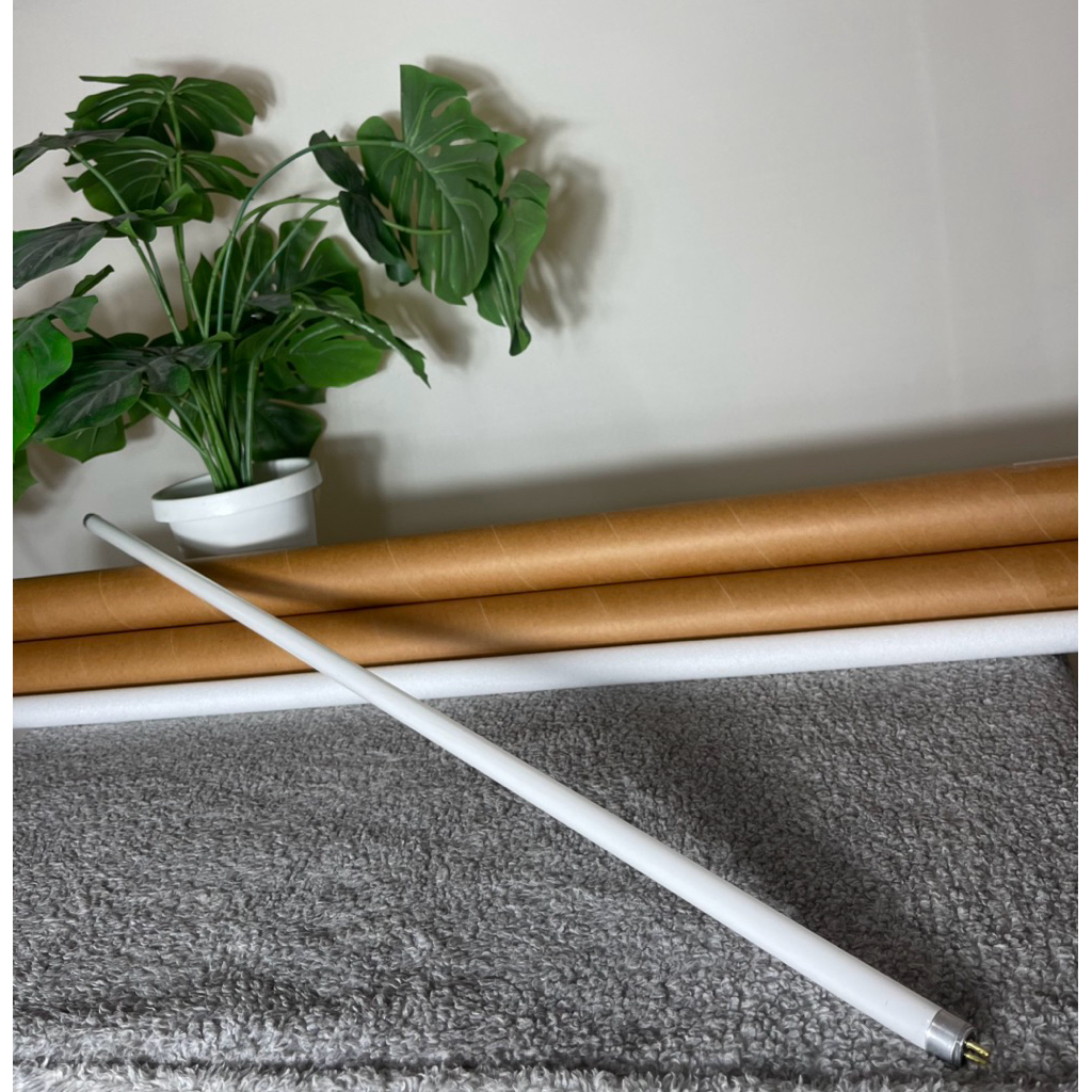 หลอดไฟ UVB 10.0 T5 ยาว90cm 39w (ไฟแรงพิเศษ) เหมาะสำหรับสัตว์เลื้อยคลานทุกชนิด
