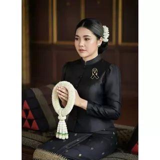 พร้อมส่งในไทย เข็มกลัดริบบิ้นสีดำ เข็มกลัดไว้อาลัย ติดอก โบว์สีดำ ขอบเงินและทอง จัดส่งภายใน 24 ชั่วโมง