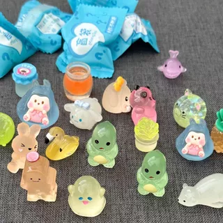 ของเล่นถุงสุ่ม 50/30 ชิ้น, ของเล่นรูปสัตว์เรืองแสงในที่มืด, ถุงสุ่มเซอร์ไพรส์, ของเล่นโมเดลสัตว์, ของประดับรถยนต์