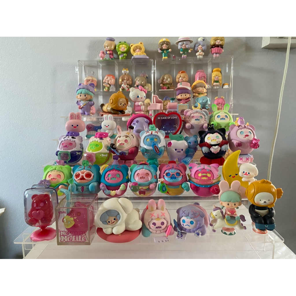 Art toy ปล่อยเท (มือสอง)