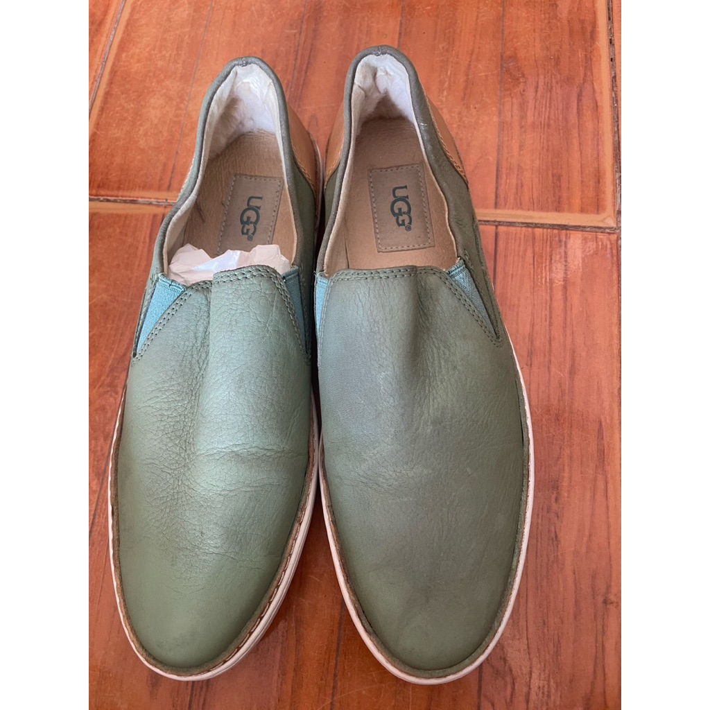 รองเท้าUggมือ2ของแท้