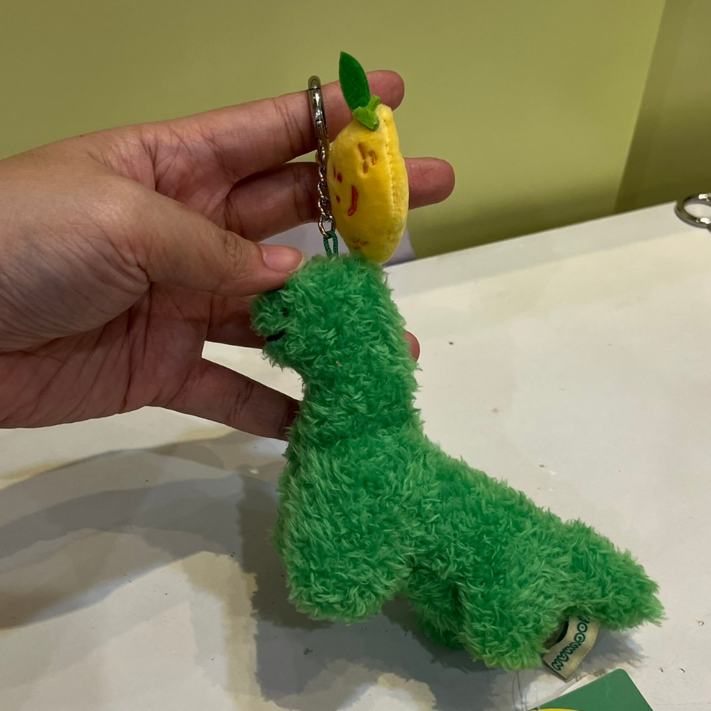 Joguman โจกูมัน / ไดโนเสาร์เขียว เกาหลี  ตุ๊กตาพวงกุญแจผลเลม่อน
