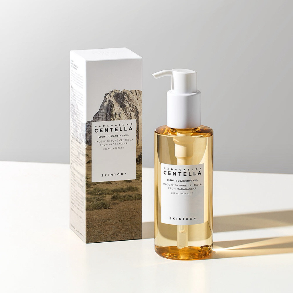 SKIN1004 Madagascar Centella Light Cleansing Oil 200 ml.